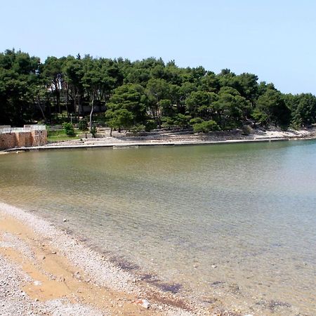 Apartments With A Parking Space Jelsa, Hvar - 8746 Jelsa  Εξωτερικό φωτογραφία
